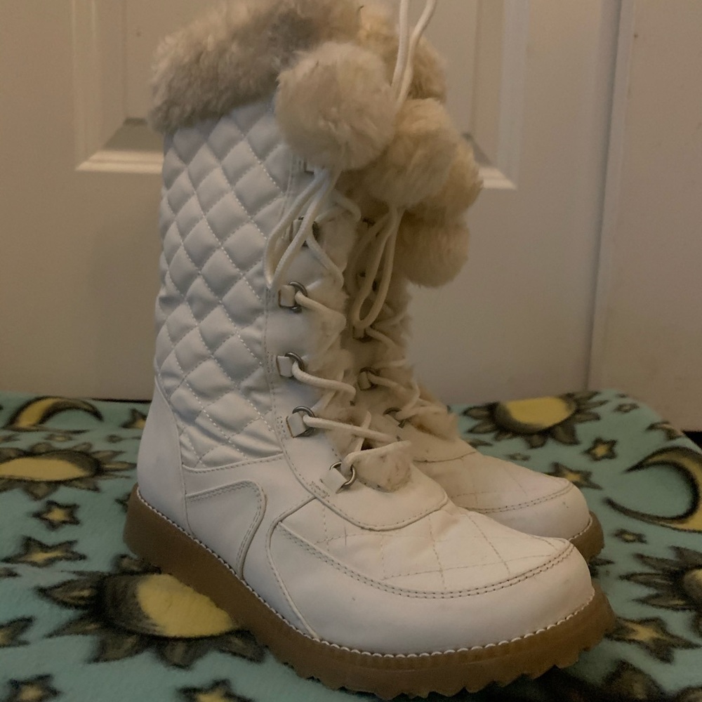 Women’s Winter Fur Boots Comfortable Stylish